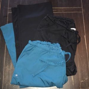 Two Pairs of Scrub Pants-Teal and Black-Size Large